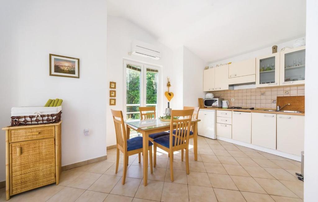 Dadic Apartments Бибинє Екстер'єр фото